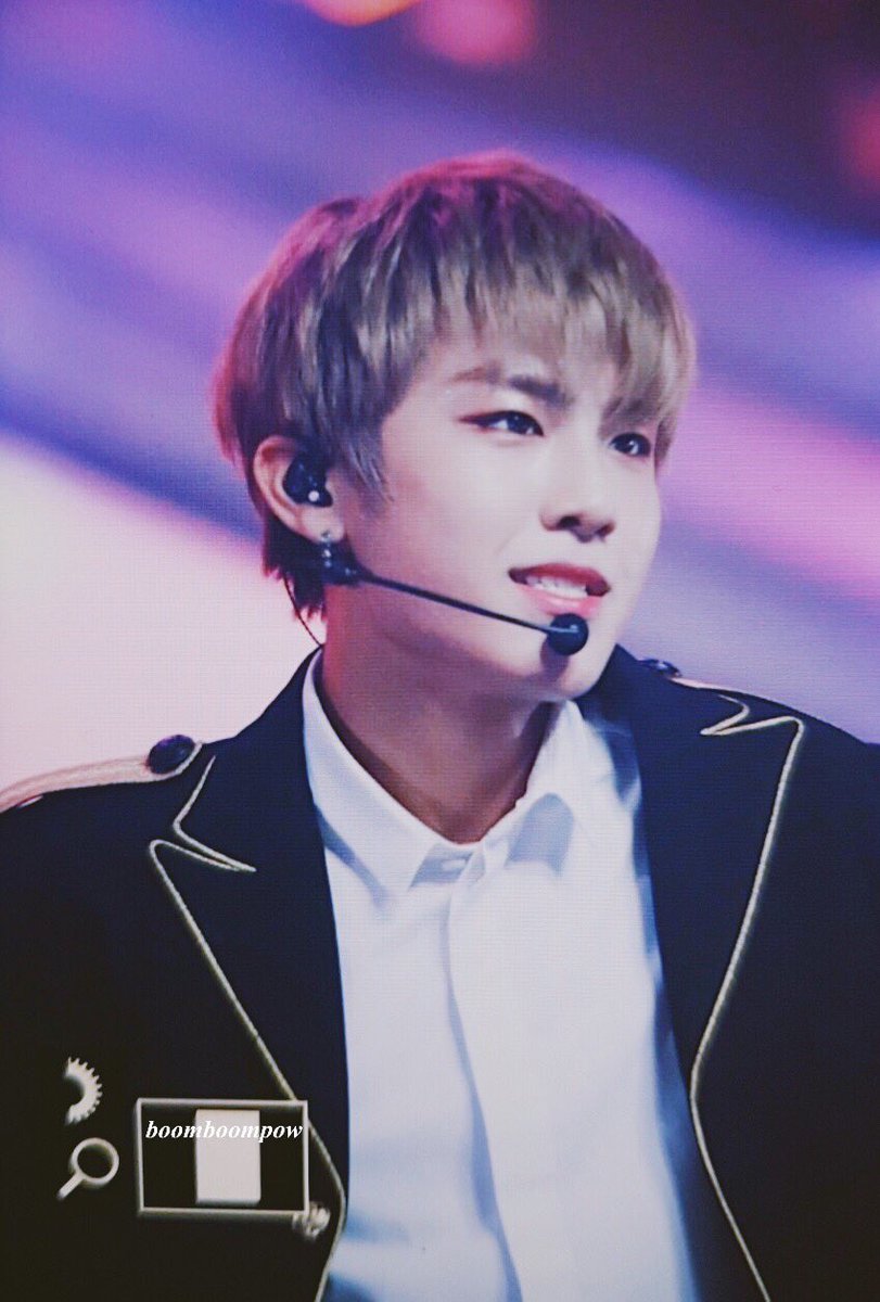 BoomBoomPow1102's tweet photo. [PREVIEW]
#박우진 #PARKWOOJIN #朴佑镇 #パクウジン #พัคอูจิน

181201 MMA

#워너원 #WANNAONE https://t.co/buw5mbPbWN