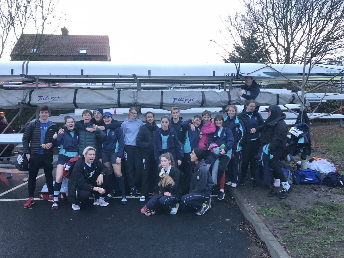 Kings_Ely_BC's tweet photo. Great end to 2018 racing at @NewarkRowing Head race! #rowinggang @kings_ely_sport https://t.co/yezXwGnVSf