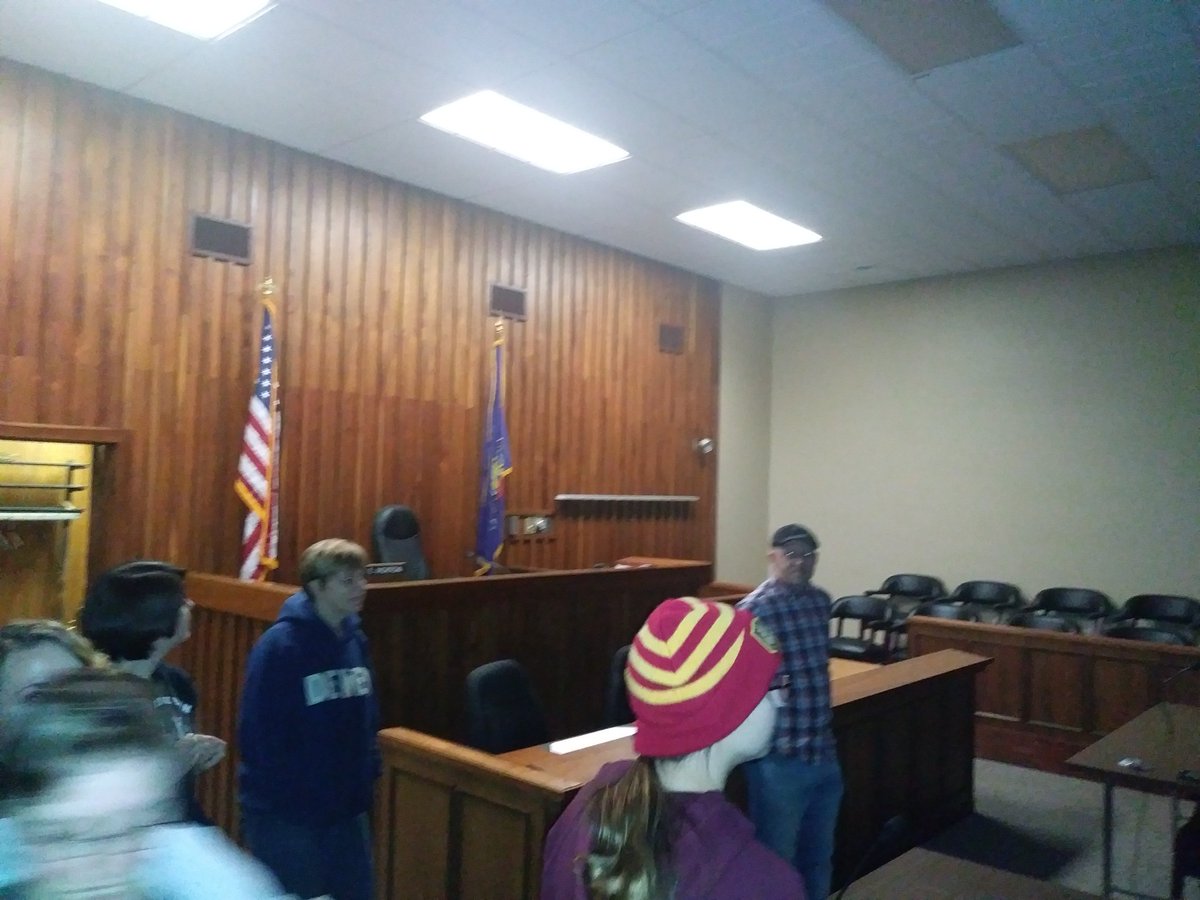SU_Paranormal's tweet photo. Investigation last night at Danville Courthouse! Thank you to all for coming out to participate and thank you to the courthouse for letting us investigate! 👻 https://t.co/4U5PBLcoZ2