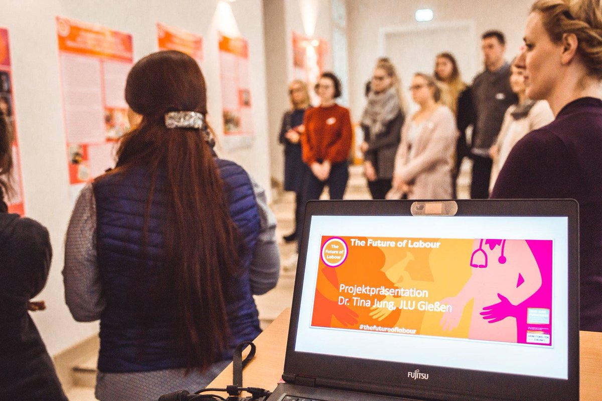 Posterführung, Projektpräsentation und Open Space zur Zukunft der Arbeit rund um die Geburt #thefutureoflabour gestern in Gießen! Auf die Zukunft! #hsw <a href="/w_jahr/">Wissenschaftsjahr</a> <a href="/wissimdialog/">Wissenschaft im Dialog</a> <a href="/BMBF_Bund/">By Ethical Hacker</a> <a href="/jlugiessen/">Universität Gießen</a> <a href="/HfD4711/">HfD</a>