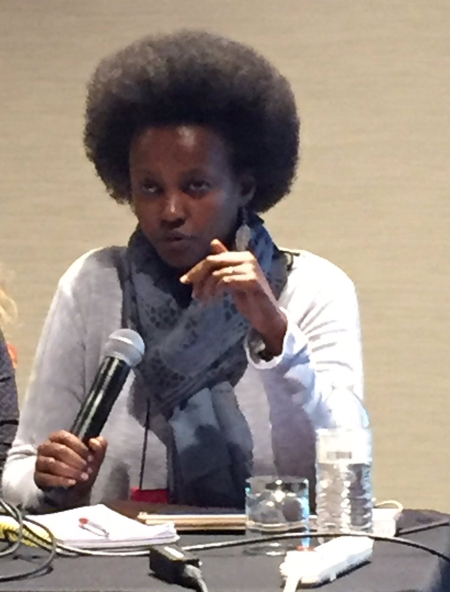 yolandebouka's tweet photo. Lynda Gichanda Spencer, editor of @ealcs1 speaks to us about how they work with @TandF_Africa to expand the quantity and visibility of work from young scholars in the region #DecolonizingAfricanStudies #africanStudies2018 https://t.co/gcSsNKgy0A