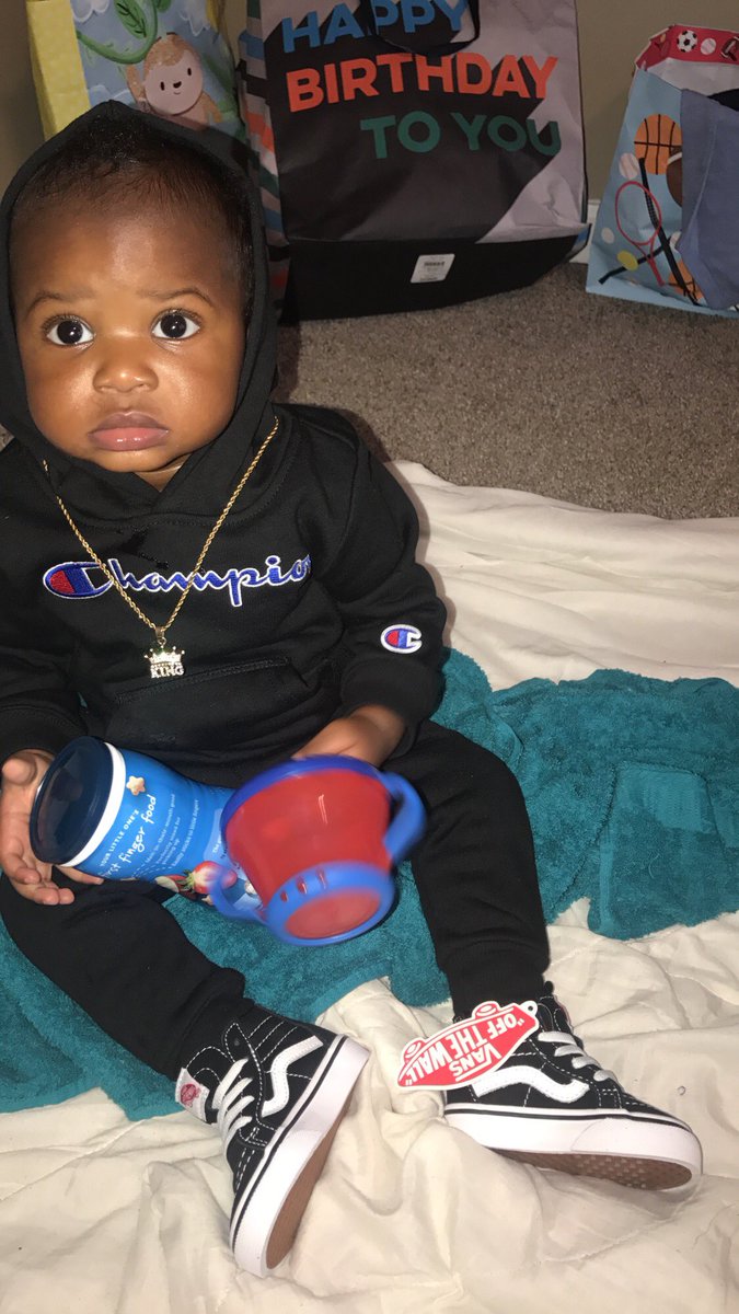 ToyToyBaby_'s tweet photo. A lot may come after you, but nothing comes before you 🤞🏽💙🔐 #KC🌍 https://t.co/VwjsKsS9sG