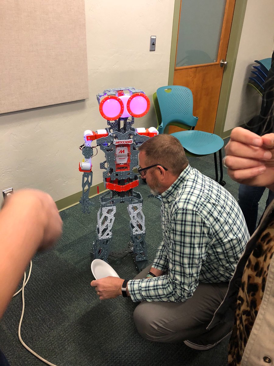 Lee Ann Howell tweet media