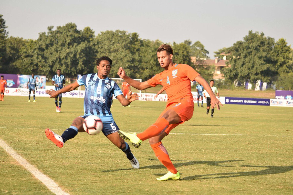 IndianFootball's tweet photo. Game #30
Snapshots from today’s @minervapunjabfc vs Indian Arrows Match!
#MPFCARW #HeroILeague #ILeagueIConquer #IndianFootball https://t.co/NJsnmjjy5n
