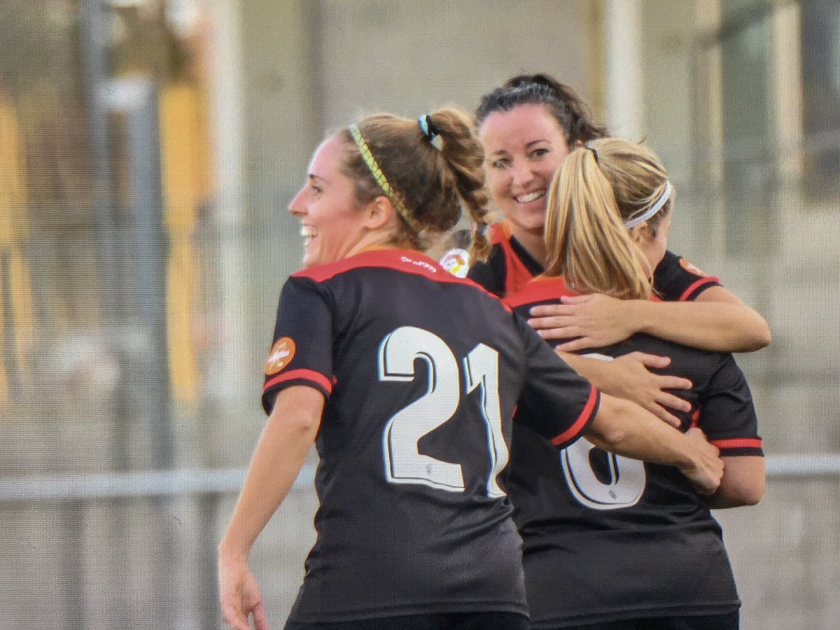 ReusFem's tweet photo. Partidàs i victòria del Reus B Cambrils davant un molt bo Mas Pellicer (7-4).
Seguim!!!

#cfreusfem #futfem #futfemcat https://t.co/DbquKxVGEZ
