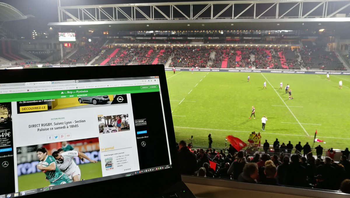 VincMartinelli's tweet photo. Existe-t-il un autre stade qui passe du Jeanne Mas en avant-match ? Je ne crois pas. #LOUSP https://t.co/ZCPdNvCCh7