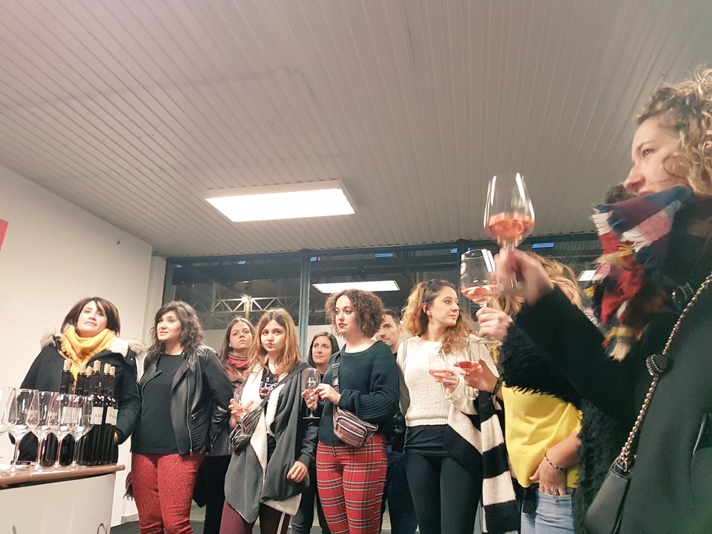 Gran escaparate en <a href="/IntroMF/">Intro Music Festival</a> para los vinos de la <a href="/DOCigales/">D.O. Cigales</a>. <a href="/La_Legua/">La Legua</a> nos presenta en primicia su rosado 2018!! Y en breve su crianza 👏👏👏