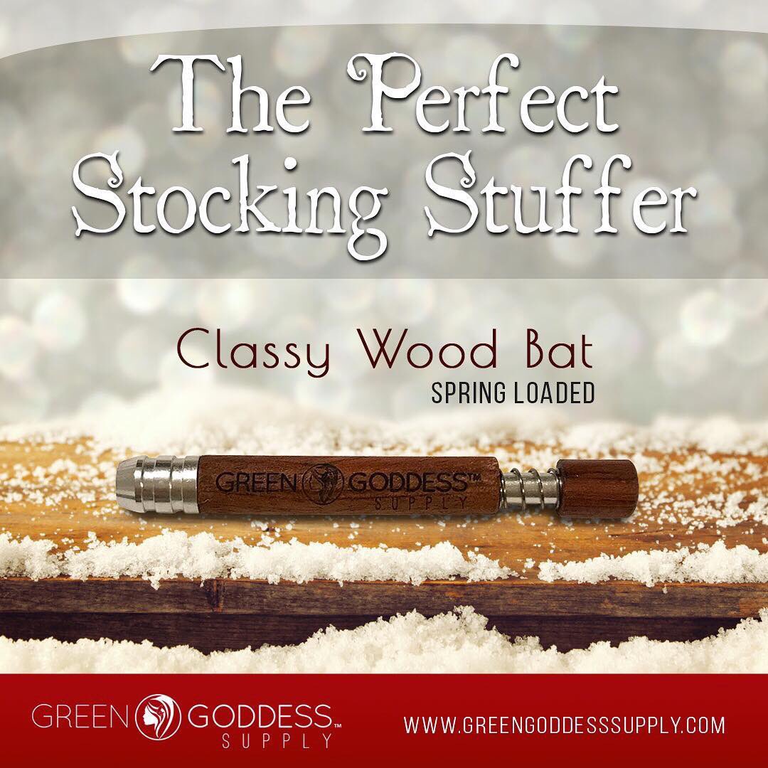 GreenGoddessSup's tweet photo. The perfect stocking stuffer! 🎅https://t.co/4i7L51HGM3 #stonergifts #stonergiftideas #stoner #giftideas #stockingstuffers #christmasgift #christmasshopping #grinder #saxpipe #pipes #christmas #highsociety #maryjane #cannabis #hightimes #weed #fueledbythc #iwillmarrymary #wfayo https://t.co/0M6J7gxBhW