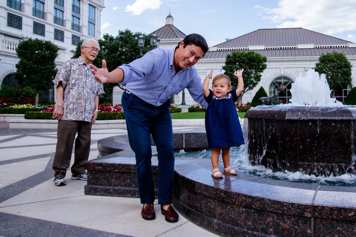 .⁦<a href="/HeartMountainWY/">Heart Mountain Wyoming Foundation</a>⁩ Nisei/advisor Great Grandpa Higuchi (turns 88 in March), happily admires Gosei/Great Granddaughter &amp; Yonsei/Grandson ⁦<a href="/BillCollierDC/">BillCollier</a>⁩ at magnificent ⁦⁦Salt Lake City ⁦<a href="/GrandAmerica/">Grand America Hotel</a>⁩ hoping 4 successful/ happy 2019! ⁦<a href="/angiejusino/">Angie Collier</a>⁩