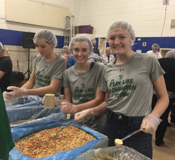 SEVOLLEYBALL1's tweet photo. Feed My Starving Children and SE Student Ambassadors of Play Like A Champion TODAY get their game face on to box food for the hungry.  ❤️ the TEAMWORK! https://t.co/7fd4nj5XJm