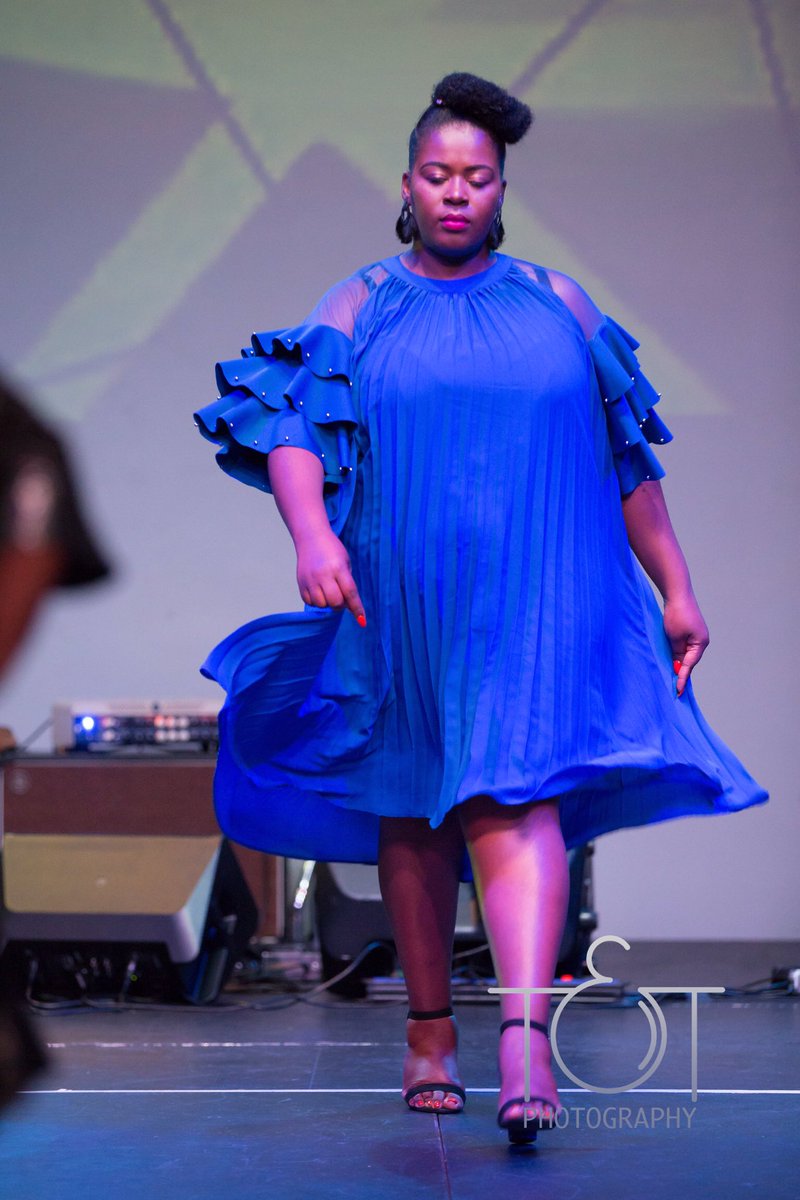 fmg_fmg's tweet photo. Fashion &amp; Music Galore at #FMG7 https://t.co/C5befV5qKB