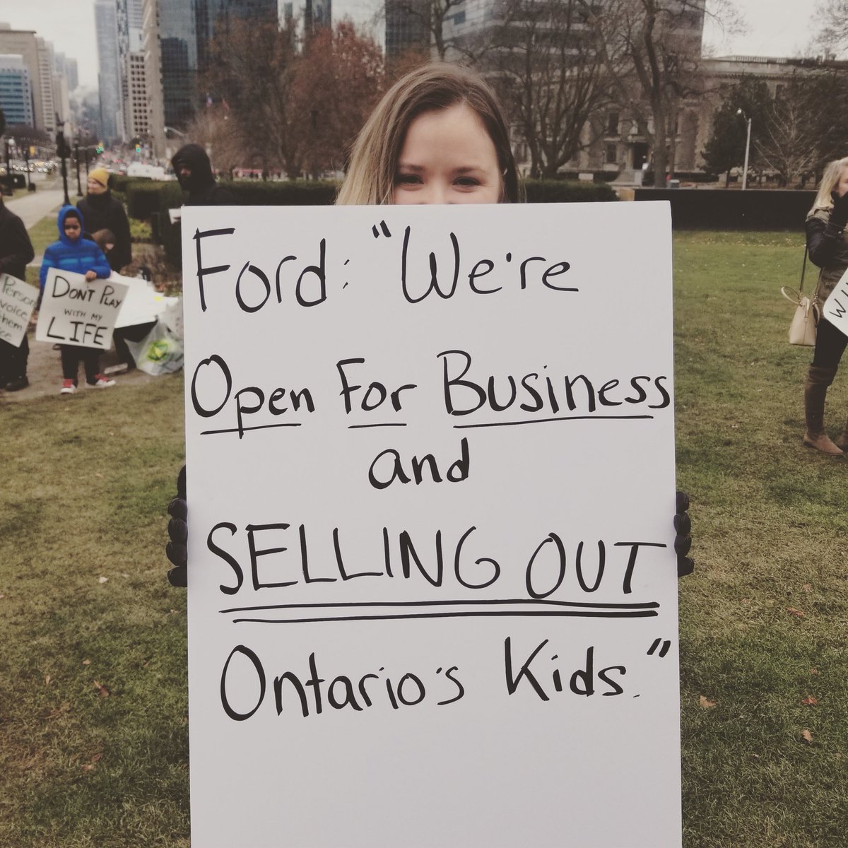 KarlCrantini's tweet photo. Hey @fordnation and @macleodlisa - how can u eliminate the @OntarioAdvocate, a key source of protection and advocacy for the most vulnerable kids in Ontario, and still sleep at night? Being “open for business” shouldn’t mean selling out Ontario’s kids!
#OnPoli #KeepOCA #Bill57 https://t.co/xWhcl7h9gT