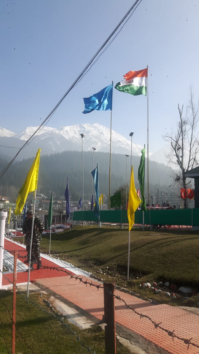 crpfindia's tweet photo. Tricolour flying high🇮🇳🇮🇳🇮🇳

Tricolour unfurled on 68 feet mast at #116Bn Pahalgam. This is the highest flag in #Kashmir valley adjacent to CRPF flag of 63 feet. 
Both flags would remain illuminated at night. The symbol of our national pride would be visible all the time.

#I🇮🇳 https://t.co/596Ya007EG