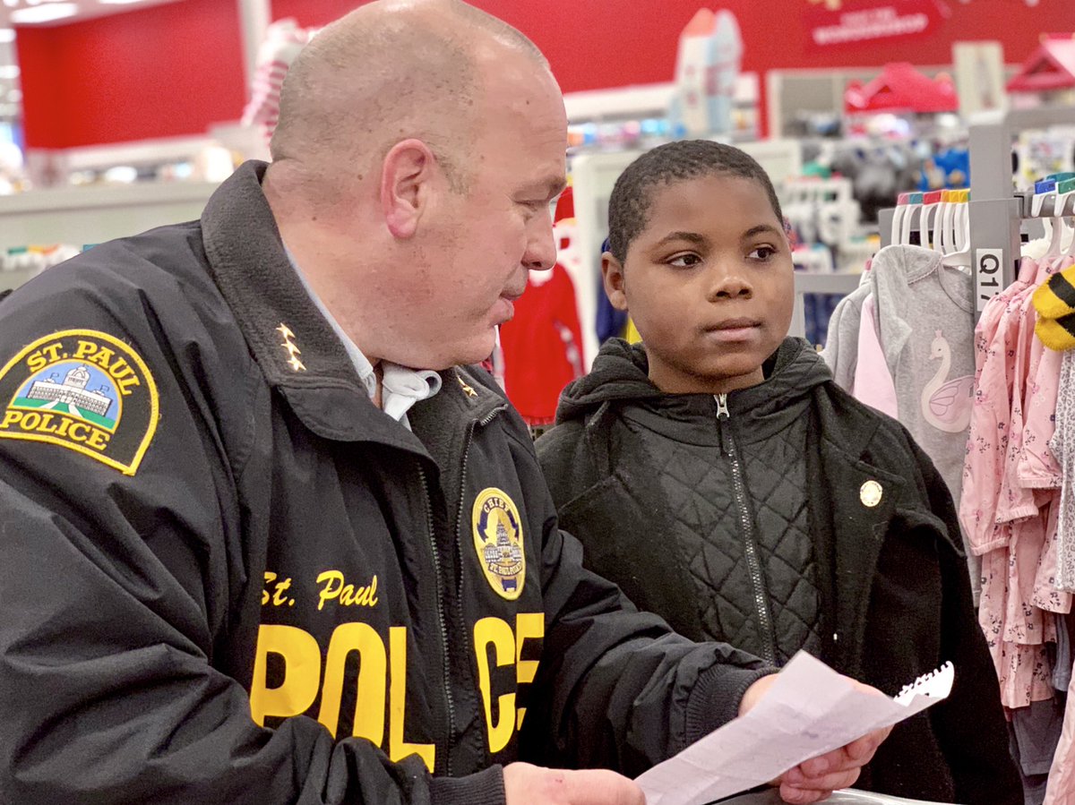ToddAxtell's tweet photo. Sometimes I just canβt believe how fortunate I am to work and live in a community like ours. Today was our Shop with Cops event where our young neighbors meet our officers (on their personal time) and purchase gifts for their family members. 100 cops - 200 kids! β€οΈ https://t.co/Kt0O5eBOWt