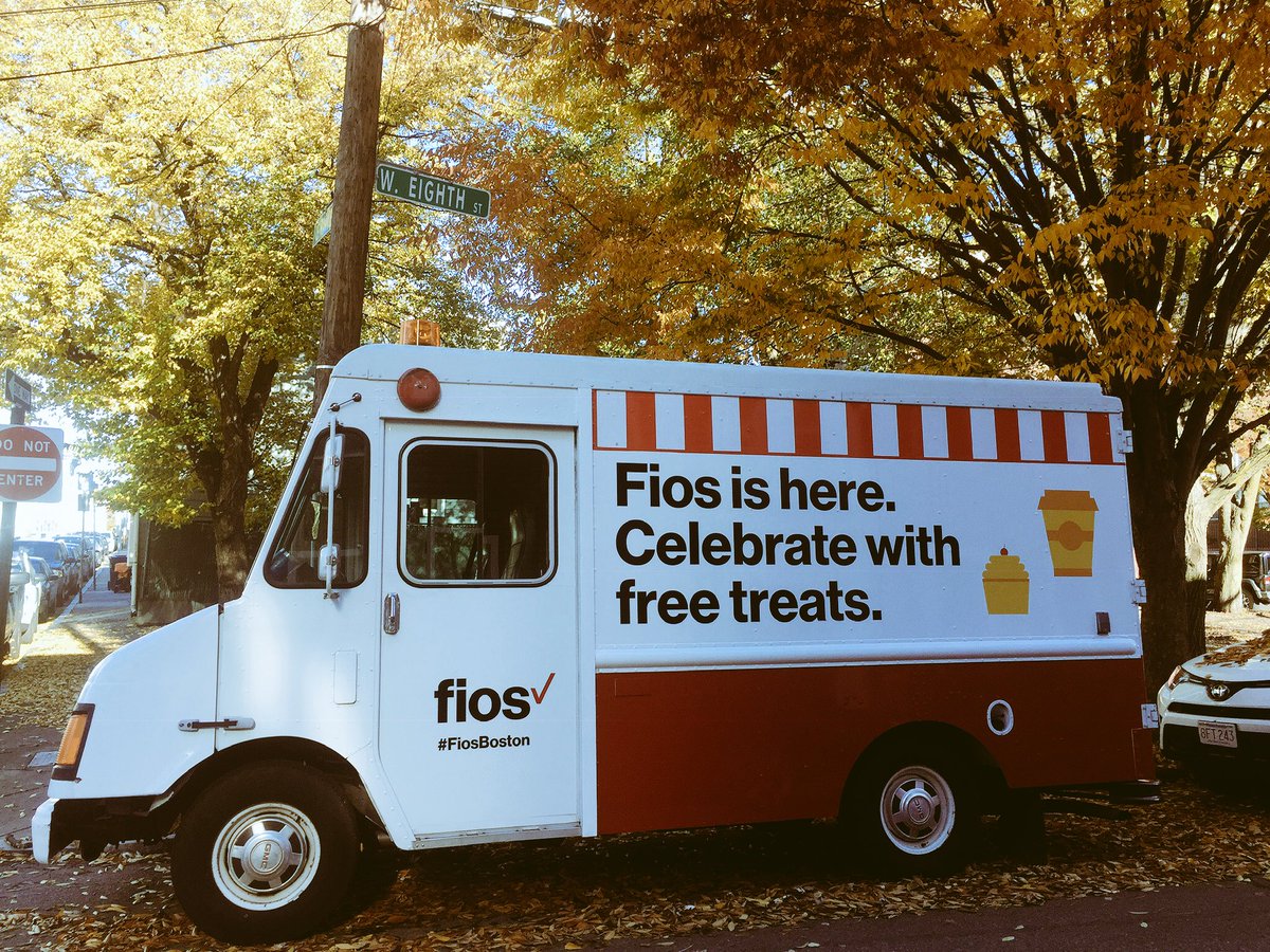 dylanandpetes's tweet photo. We’re at the #JamaicaPlain Farmers Market today with #FiosBoston Truck! Giving away Hot Chocolate, Coffee, and Donuts! Here til 3! #Community #Bundles #December #MerryChristmas ☕️🍩🎄🖥📞📺 https://t.co/Hvm8y6CYgN