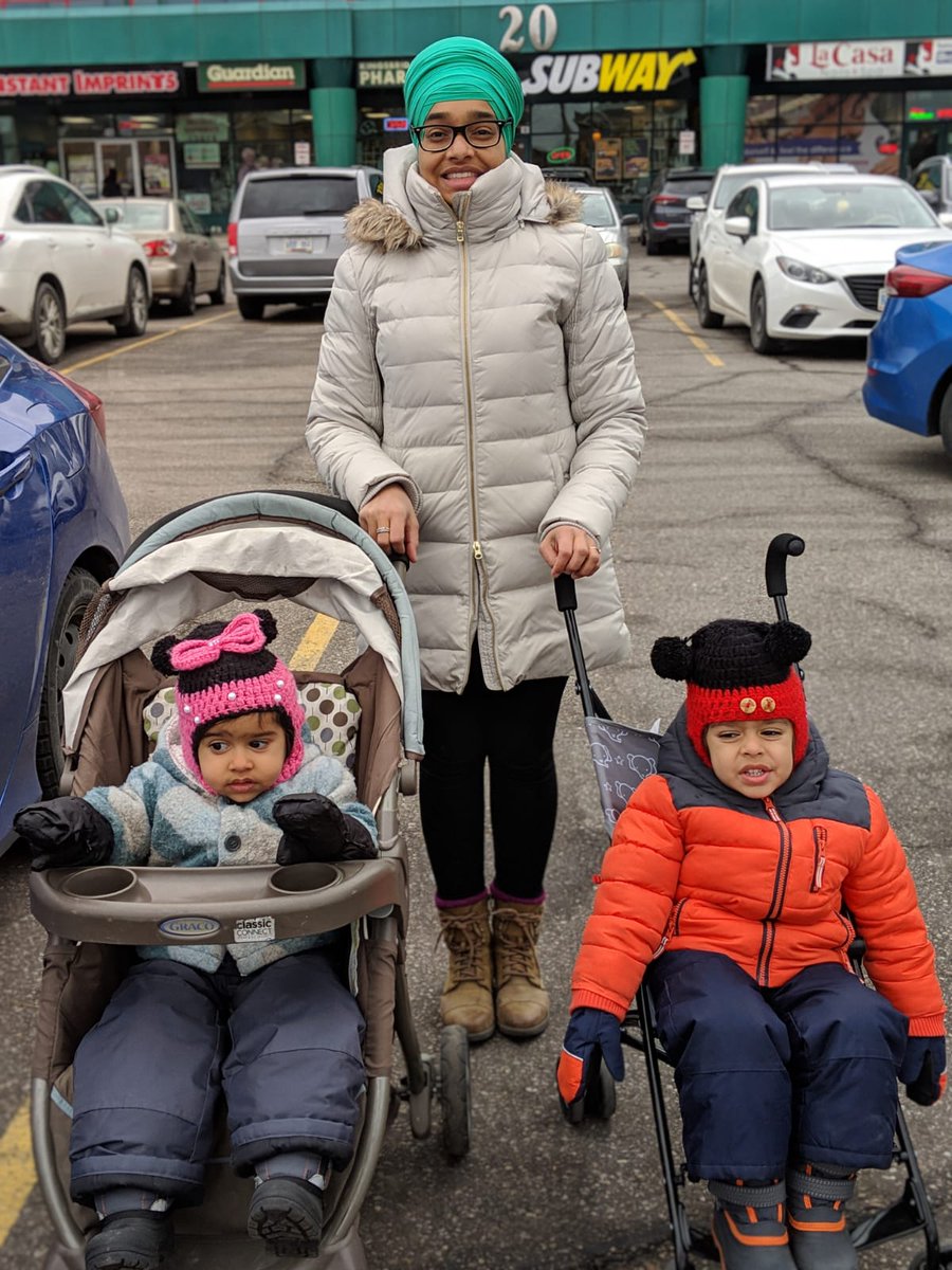 ArtKinder's tweet photo. Nous commençons déjà à Mississauga notre manifestation! #ONfr #NousSommesNousSerons #LaResistance #onpoli #francofort #francosolidaire https://t.co/MSzt9prlBI