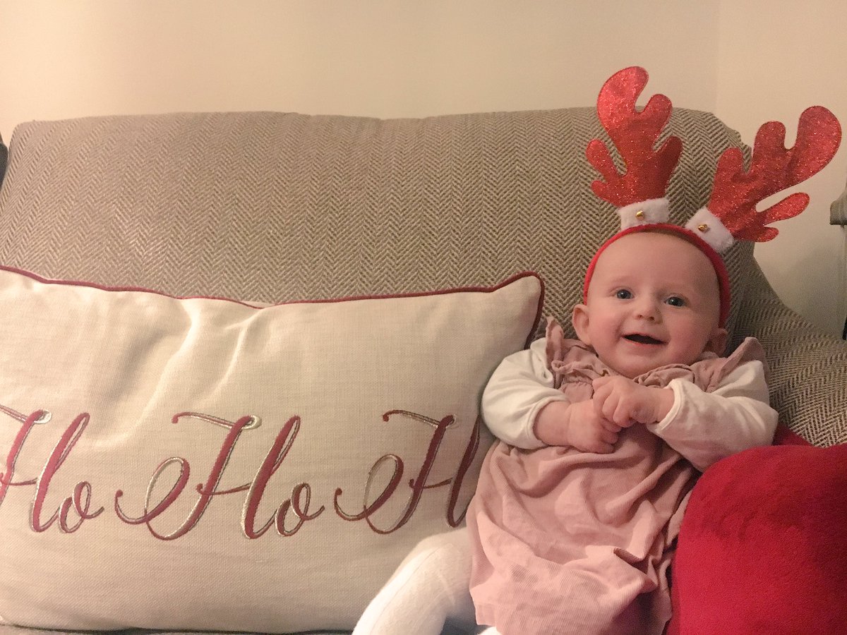 LisaThwaytes's tweet photo. Santa’s lost a reindeer https://t.co/5xSt3oBE4b