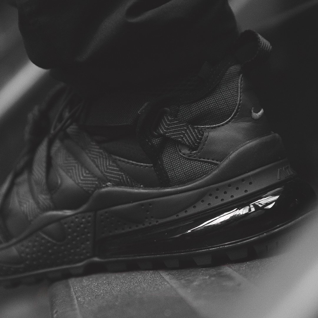 nike air max 270 bowfin black on feet