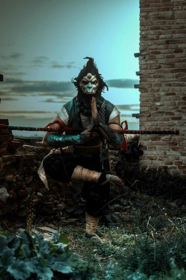 ForHonorProps's tweet photo. 😱 this Shaolin was made by @alexthefury(insta)!!! @UbisoftMTL @ForHonorGame #ubisoft  #props #ps4 #gaming #cosplay #sword #medieval #armor #platearmor #knights #gaming #forhonorcosplay #shaolin #wulin #marchingfire https://t.co/0Gaalke7vF