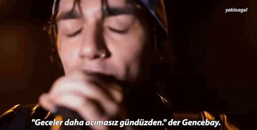 "Geceler daha acımasız gündüzden." (Ezhel)