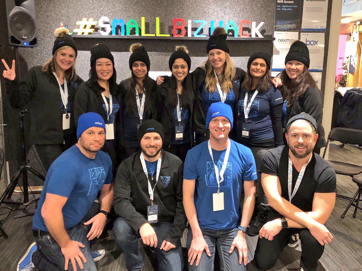 Intuit QuickBooks Canada tweet media