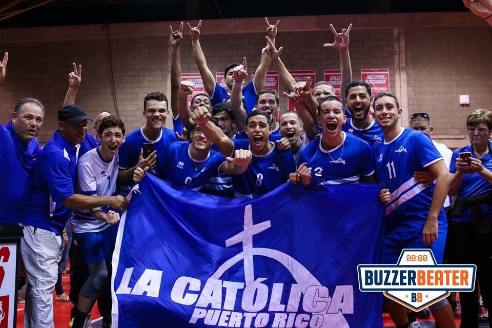 Lemos22Jonathan's tweet photo. Hicimos nuevamente historia corillo, súper orgulloso con esta familia tan cabrona que tengo 🥇🏆 sigan hablando si creen que lo de nosotros fue suerte 🤫 #TeamCato #PolandBoom https://t.co/dsZz9P0mvO