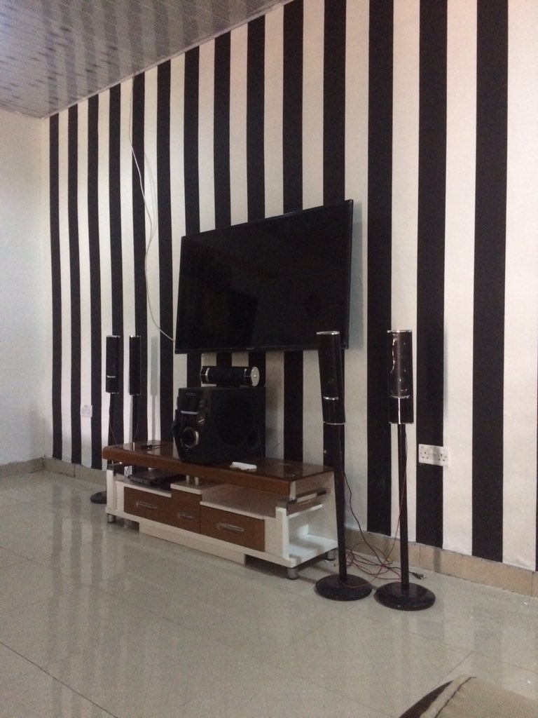 section80gh's tweet image. Another one. Tired wall got refreshed today. #Sectioned 🙌🏾