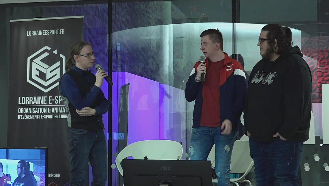 HG_School's tweet photo. Et c'est la victoire pour #HeliosGamingSchool contre @enes_corp au #R3play à #Thionville, après une très belle partie !

Merci @LorraineEsport pour le stream ! https://t.co/L83ytzn12e
