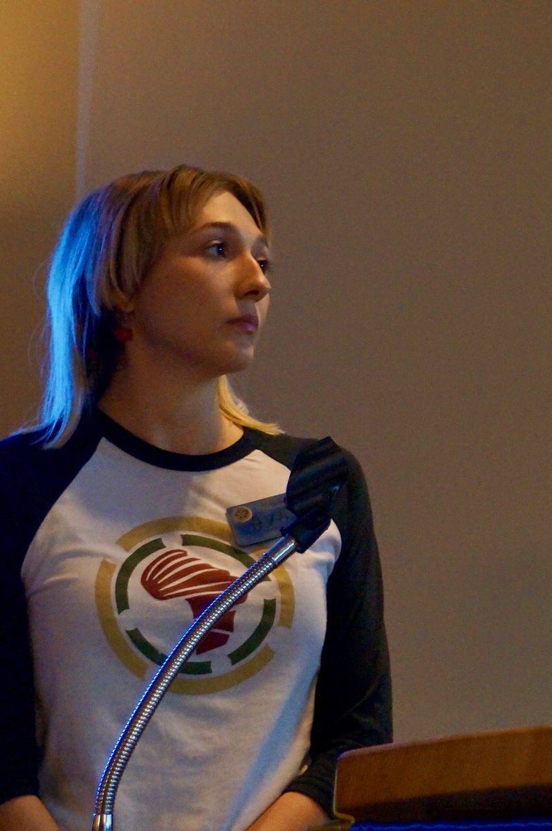 Foundation_IL's tweet photo. Ava &amp; Fazineh speaking at the Rotary Club of Tsawwassen last week. 
@rotarytsaw 
Photos by 
Paul van Westendorp

#rotary #tsawwassen #rotaryclub #speech #childsoldiers #community #awareness #rotaryinternational #SierraLeone #southdelta #delta https://t.co/MsGSkfRBqx