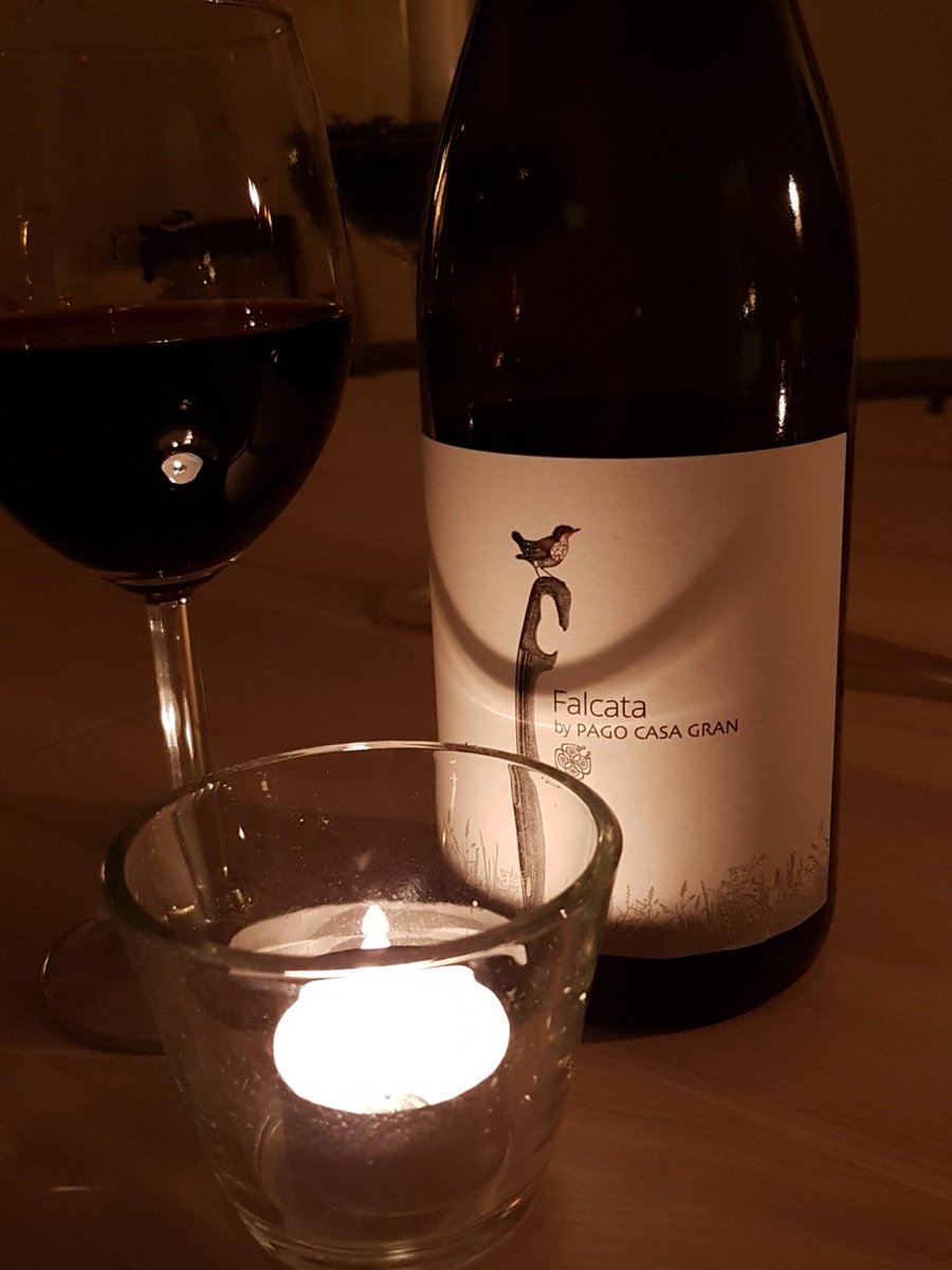 Wineflighter's tweet photo. What a Beautiful handcrafted wine. #spanishwine #monastrell #Divine #pagocasagran https://t.co/znEKNMcdp2