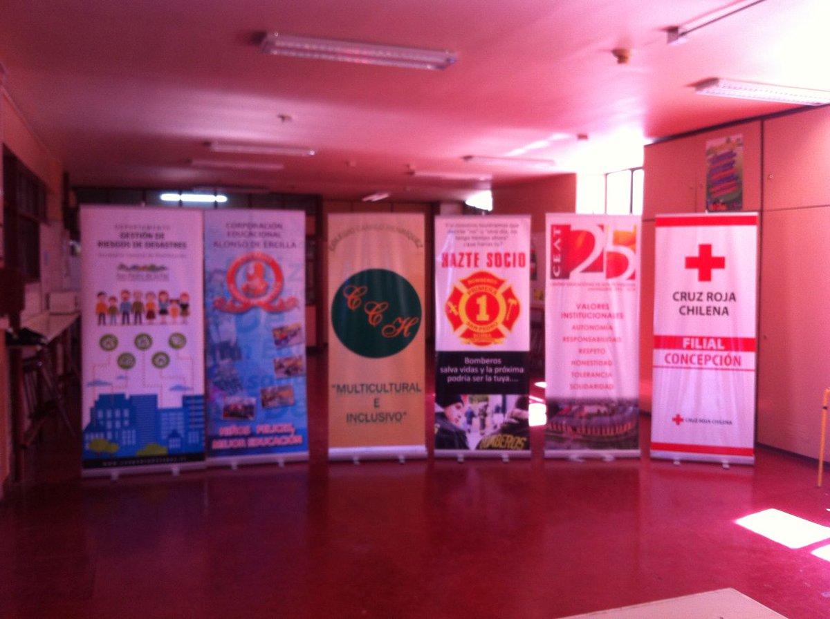seguridadspp's tweet photo. #Ahora se desarrolla Campamento de seguridad escolar CASEES 2018, donde el municipio @SanPedroPaz participa como expositor en materia de prevención y preparación frente a emergencias.
Actividad organizada por el Liceo #Ceat @SANPEDRO_CC @InfoOctava #DISEP https://t.co/dZ2XVGOEvB
