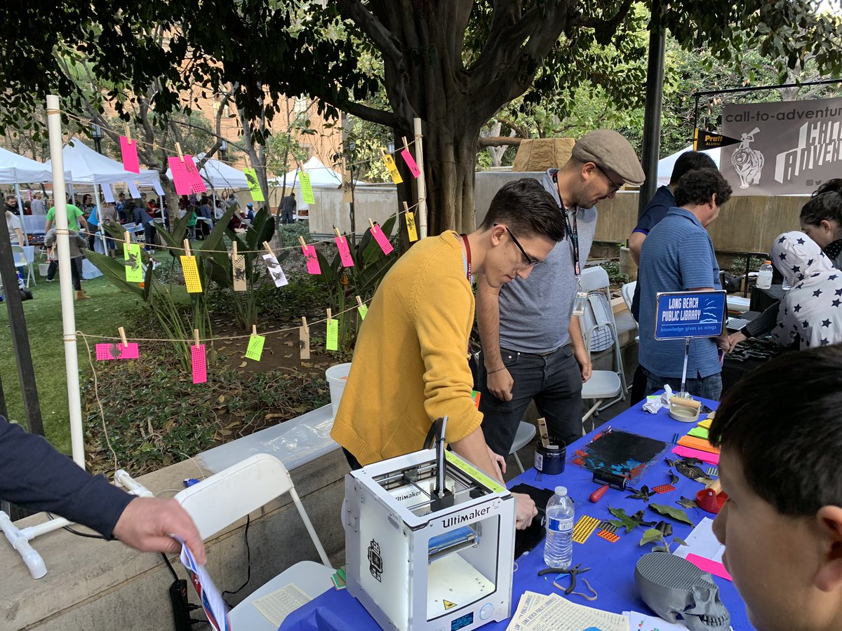 BaldwinHills's tweet photo. .@LBCityLibrary #LBPLStudio at the #DTLAMiniMakerFaire! #LAPLmakes https://t.co/jiW8WtlMUc