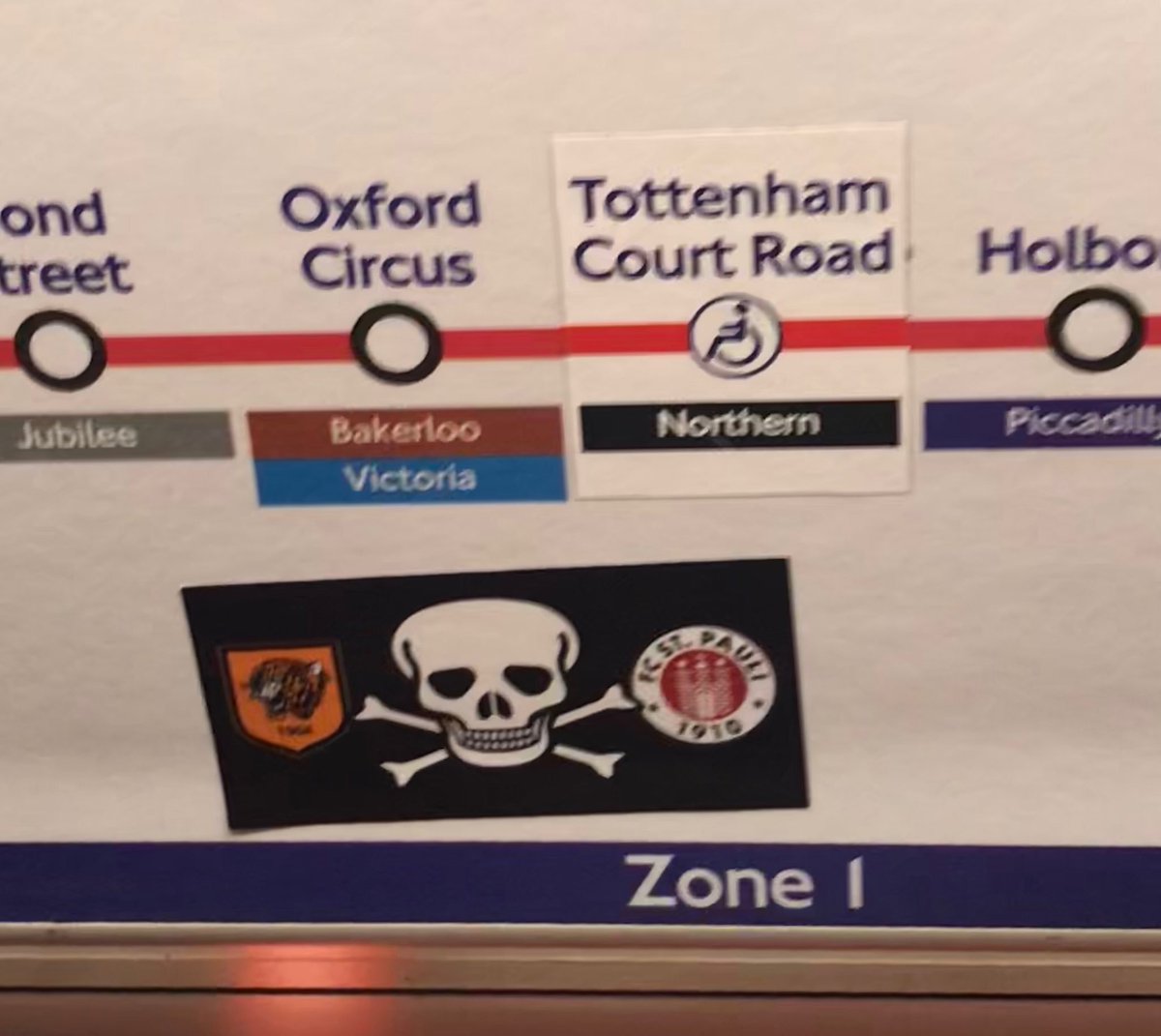 MartinFishcake's tweet image. #Landen