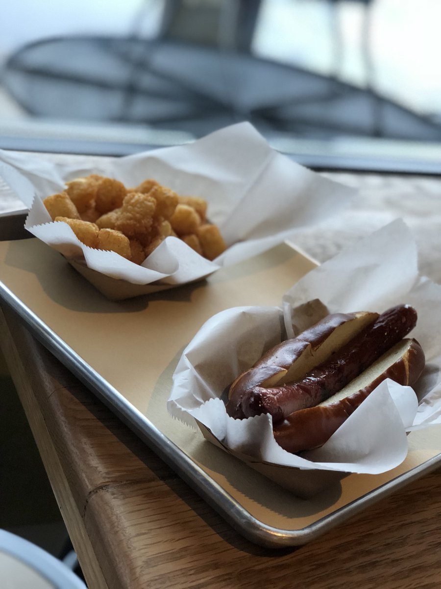 RedTopGDogs's tweet image. Picky eater? Never fear, we got you. #thebasic #tots #franksforcomingin