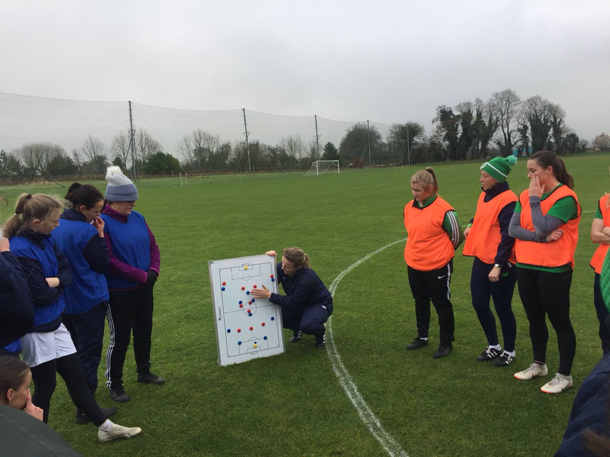 sueronan's tweet image. Another full day at the Female @uefa B Licence which finished with a very honest, inspiring &amp;amp; entertaining presentation from @GleesonEileen @FAICoachEd @NiallORegan29 @Francesjs99 @FAIWomen #realitybasedlearning