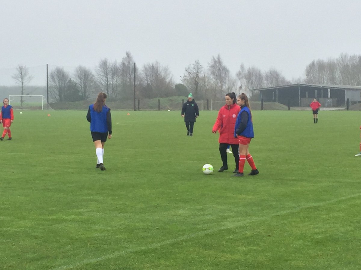 sueronan's tweet image. Another full day at the Female @uefa B Licence which finished with a very honest, inspiring &amp;amp; entertaining presentation from @GleesonEileen @FAICoachEd @NiallORegan29 @Francesjs99 @FAIWomen #realitybasedlearning