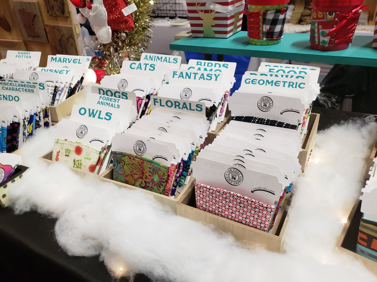 Cozycorsetcuff's tweet photo. Take care of your holiday shopping today at Fifty-Sixmas @56brewing @mplscraftmkt https://t.co/rFd9Rsrr7k