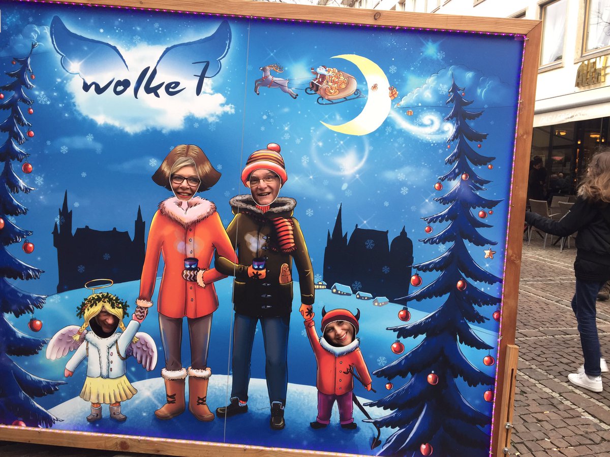 12 years, over 450 students, numerous Currywurst and Pommes &amp; lots of memories!! Frau Holley, Healey and Jones have enjoyed their final Aachen trip <a href="/TytheringtonSch/">Tytherington School</a> #itsbeginningtolookalotlikechristmas #tytheringtonstudentsarethebest 🇩🇪