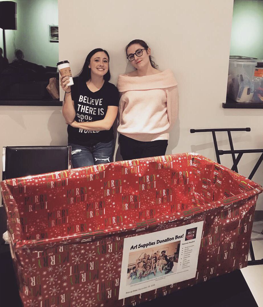 What a blast we had at the Festival of Lights Warming event at the @worpopup last night! ✨Thank you to everyone who stopped by to listen to the music and make some art with us! 🎶

#festivaloflights #worcesterfestivaloflights