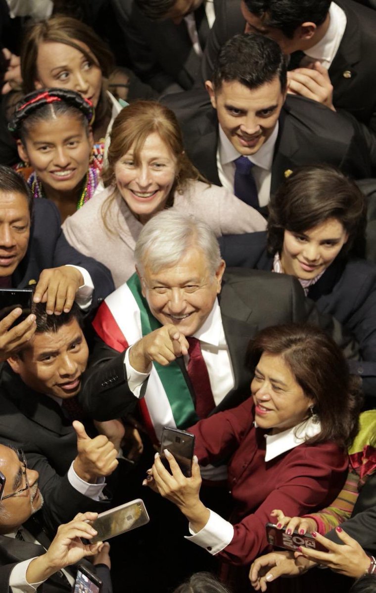 Toma De Posesión De Andrés Manuel López Obrador