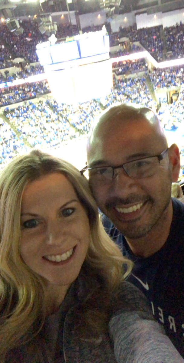 fit4ki's tweet photo. Creighton v Gonzaga #GoJays up early! https://t.co/ZTVn5RkoUV