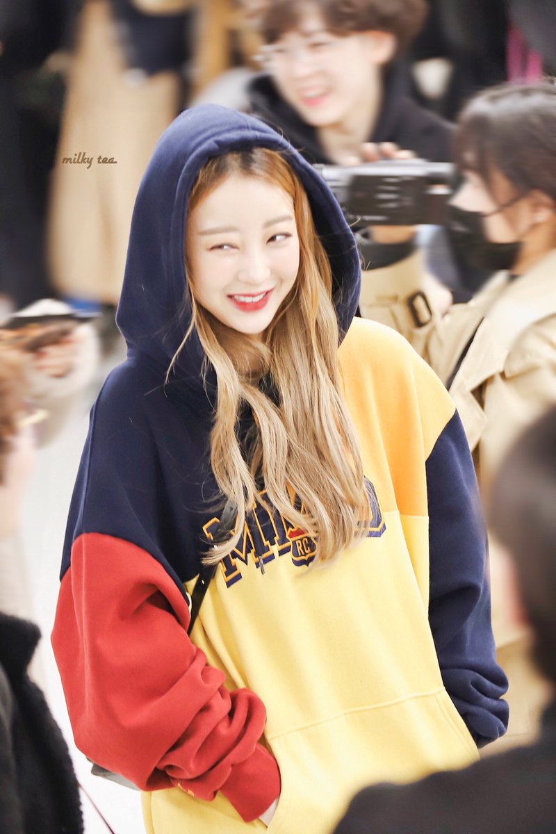 dalmilky's tweet photo. #이엑스아이디 #혜린 🧡 https://t.co/cth2CgHPiB