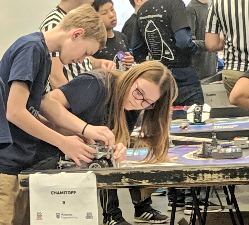 4525robotics's tweet image. Wow these kids are crushing it! So proud of their hard work &amp;amp; innovative #engineering ideas! Way to represent #ElginCounty and #RuralRobotics !!!! 🤖🤖🤝🎉🙌‼️ #AngelBytes #AngelBits #CrusaderBots #allthefeels @ASUcrusaders @StAnnesLDCSB @LDCSBSchools