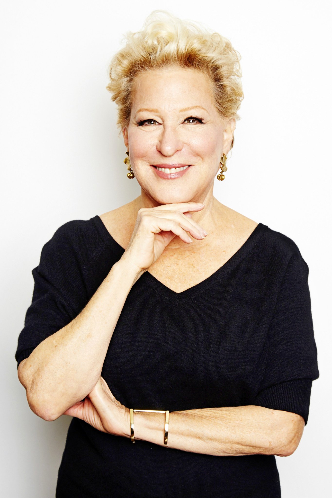 Happy Birthday Bette Midler! 