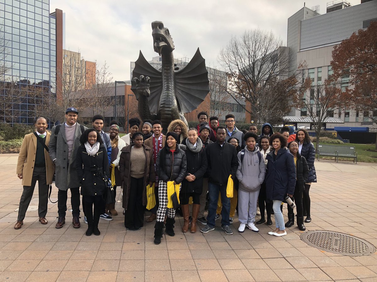 DHNupes's tweet photo. Brother Archie (Sp 17) participated on a panel for high school students visiting Drexel from the Gilman Black Alumni Leadership Institute (GBALI). Providing insight on his experiences with his college application process, and sharing advice on preparing for college. 👌🏾♦️ https://t.co/JE35NLjmU9