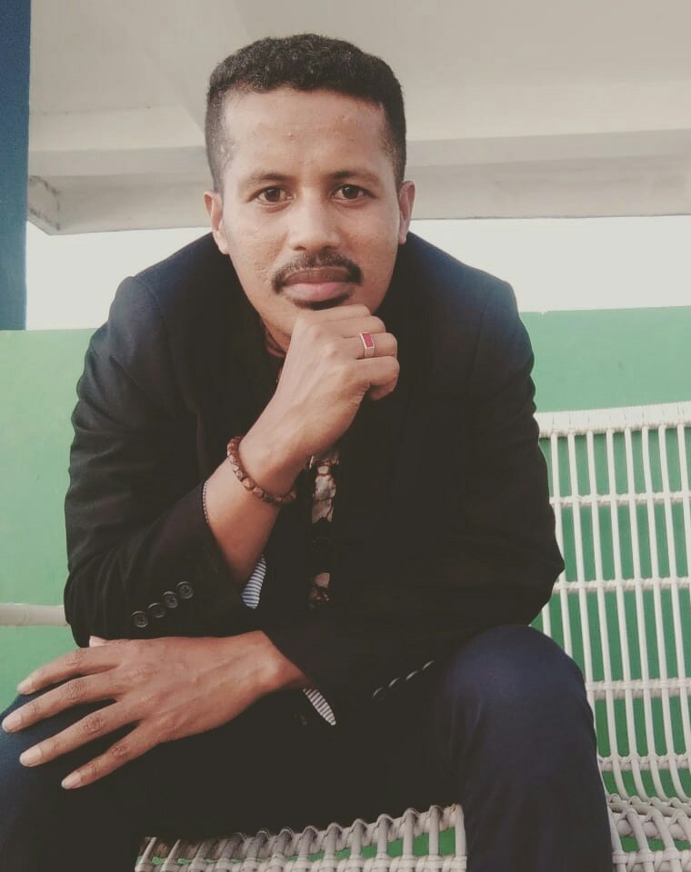 Tetap menjaga keutuhan NKRI. Berbedah pilihan biasa,asalkan saling menjaga keharmonisan antara sesama Anak Bangsa.