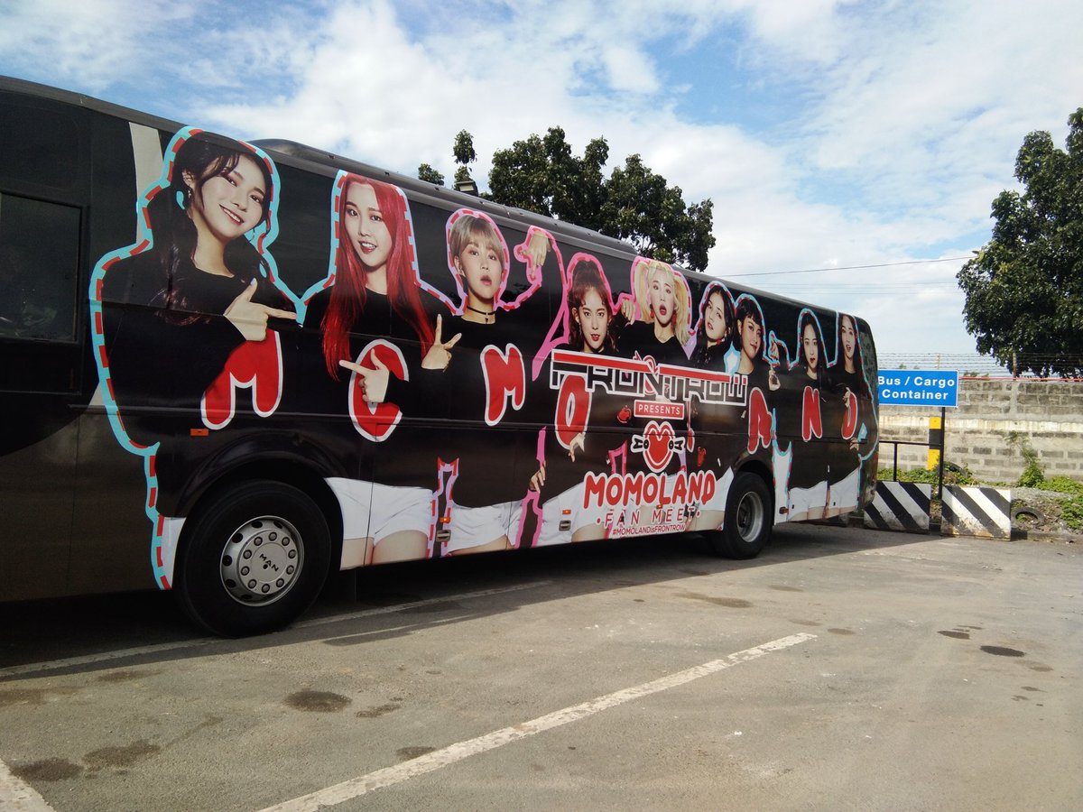 MMLDFRVR's tweet photo. at the airport ✈ 🚌 https://t.co/EMqgfIUUZs