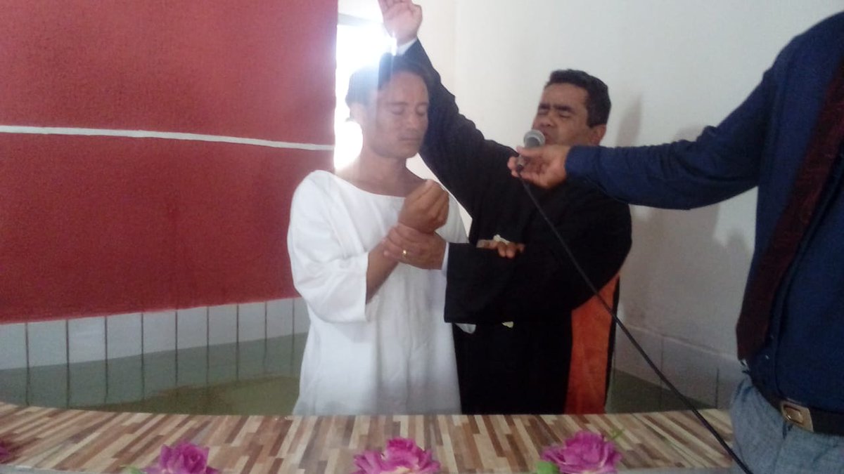 83EvanDaniel's tweet photo. Mega assembléia de PGs 
Com 9  vidas alcançadas para o reino de Deus 
APe !! Em Deus faremos proezas https://t.co/r5rJfswc0Y