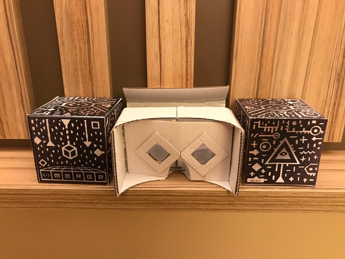 just1smile1's tweet photo. #barcampfl code cubes and VR glasses @jasmin_egger_ https://t.co/A8MSpgkqe1