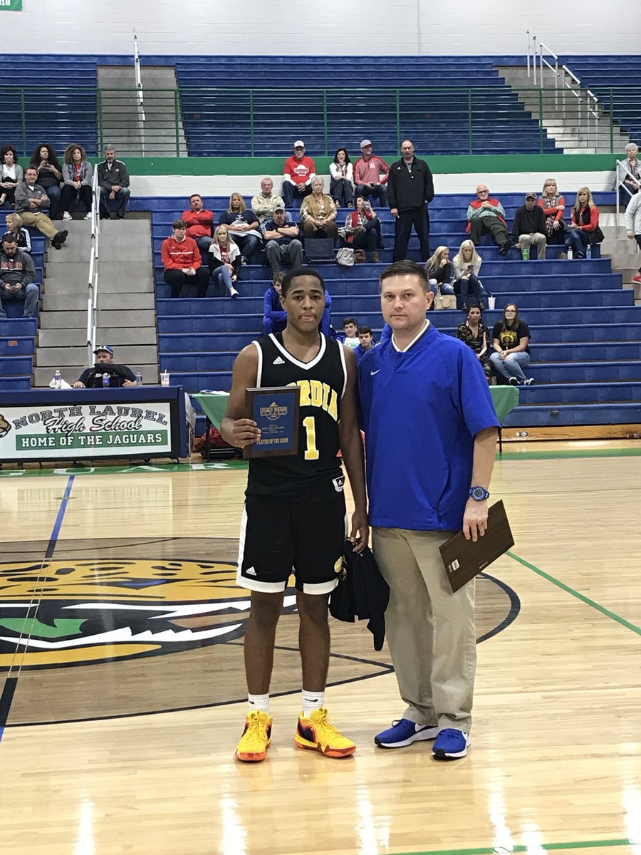 LegacyNClassic's tweet photo. Players of the game 

Matthew Taylor- Corbin 24 pts

Daryn Pringle- Cordia 15 pts https://t.co/2NOK1u3XcU